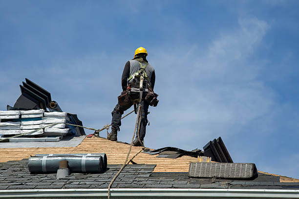 Professional Roofing technician working in La Puente, CA